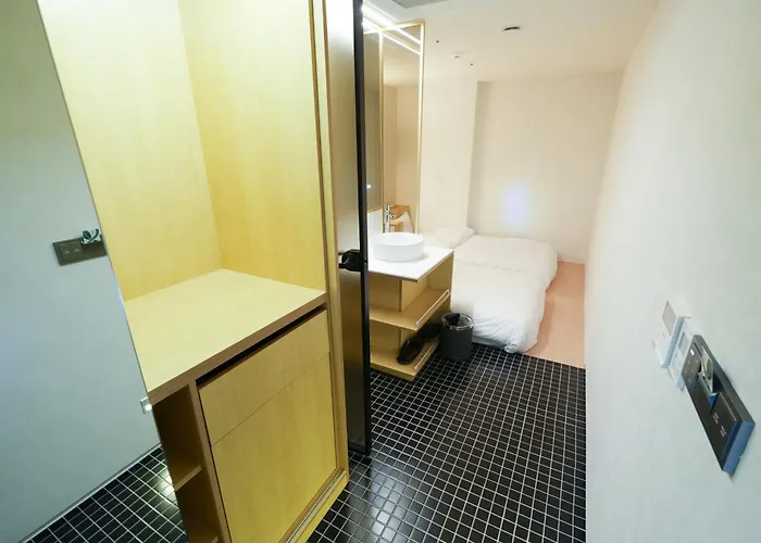 Connected Nonhyeon Hotel Seoel