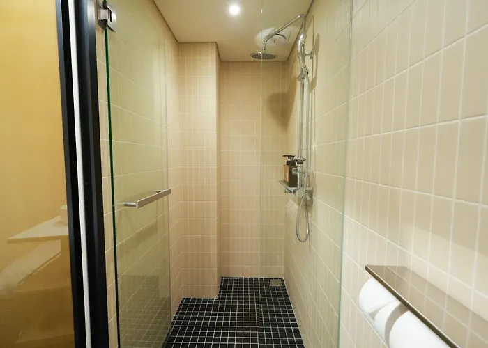 Connected Nonhyeon Hotel