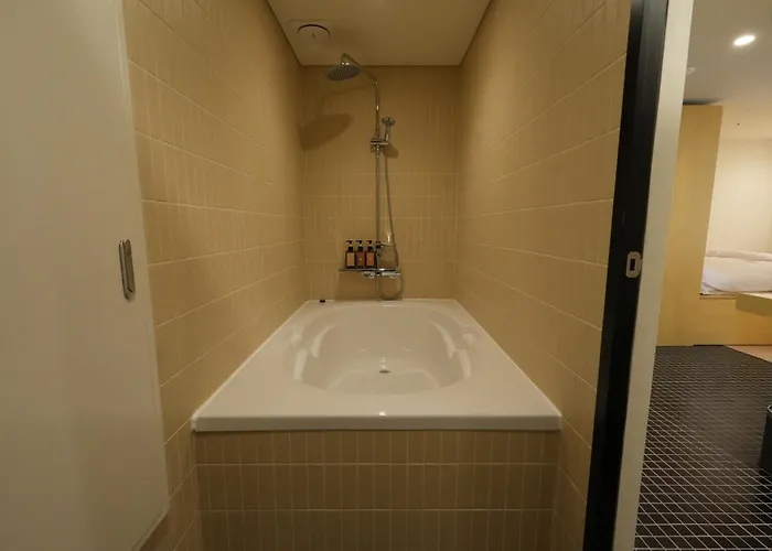 Hotel Connected Nonhyeon Seoel